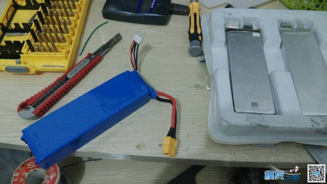 想自己做电池  请教点最基本的问题 电池 作者:神经病 9366 