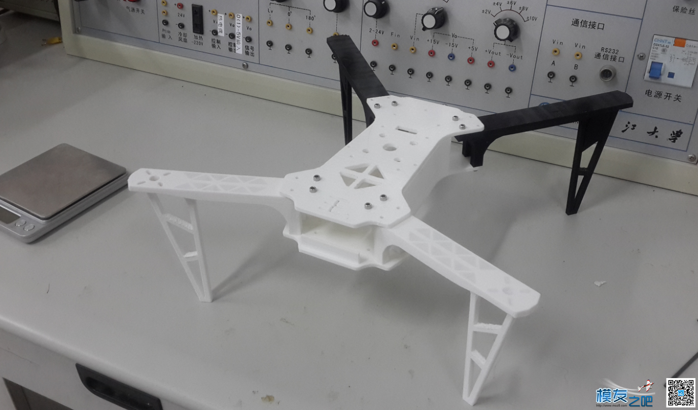 好久不来逛了、3D打印400轴距小飞机放出~~ 电池,3D打印,APM,GPS 作者:丞相小安 914 