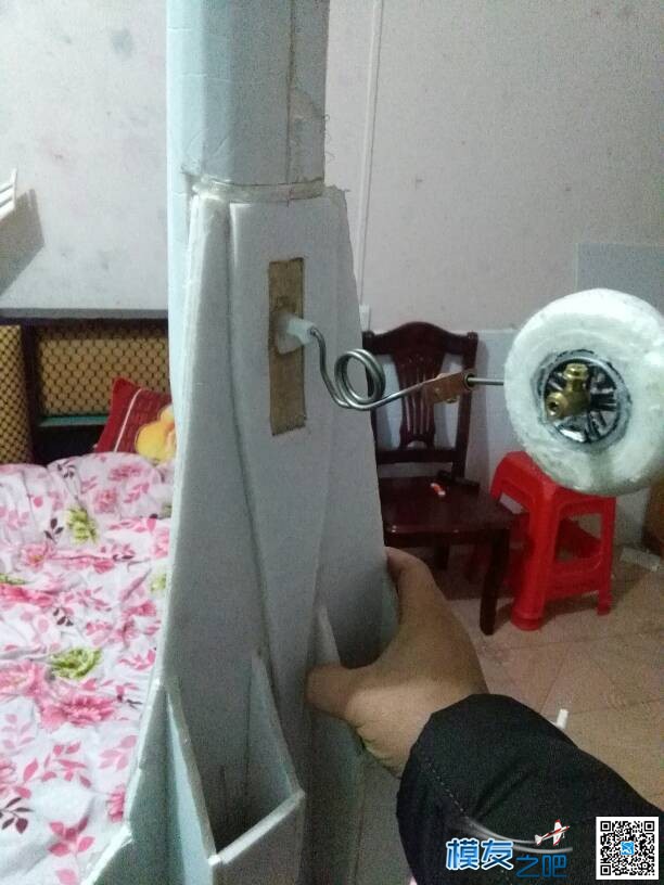 做了一个起落架，和轮子 diy转向起落架 作者:航模达人 993 