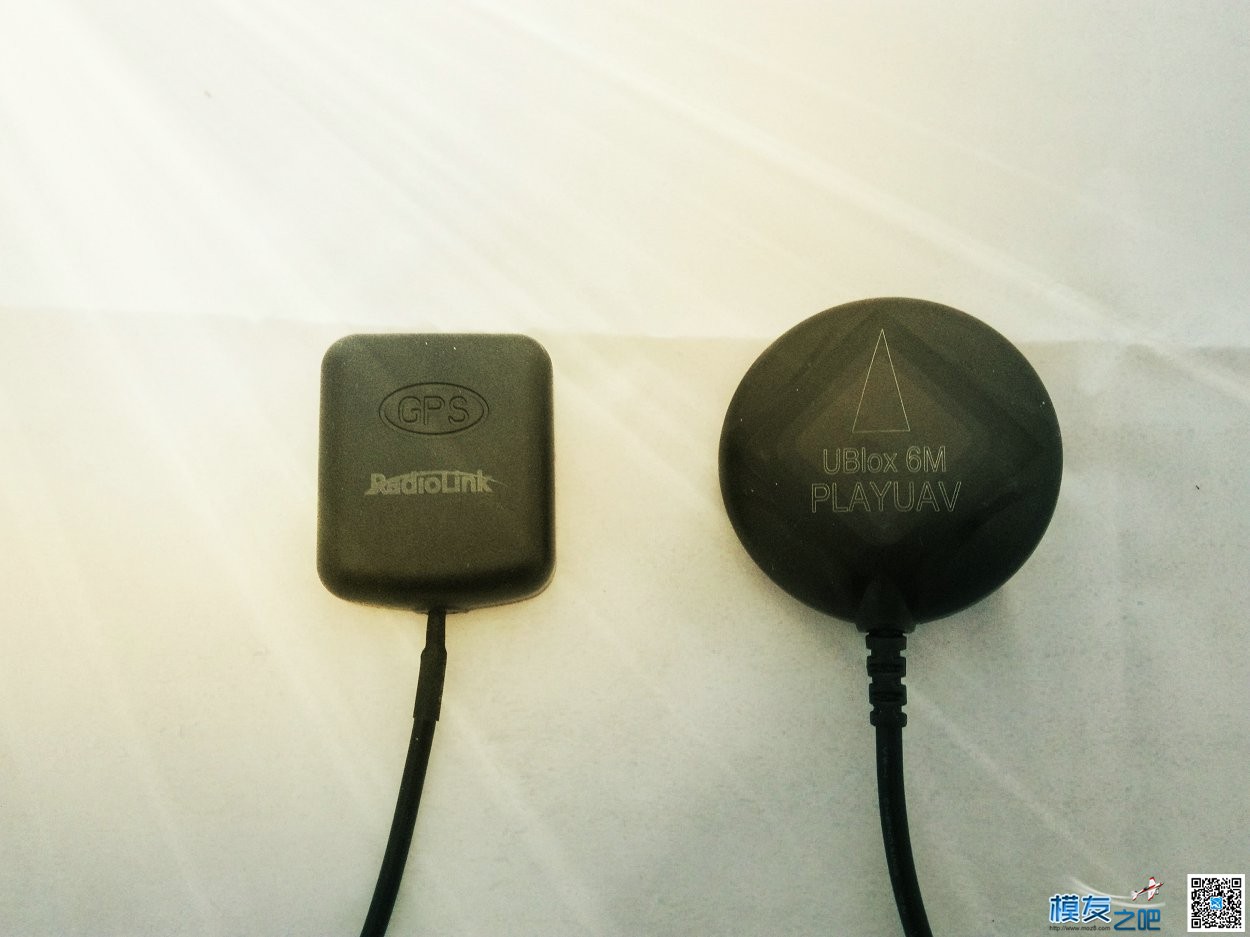 Pixhawk外观和控板比较 RadioLink VS PlayUAV 电池,航拍,四轴,GPS,payne 作者:payne.pan 9343 