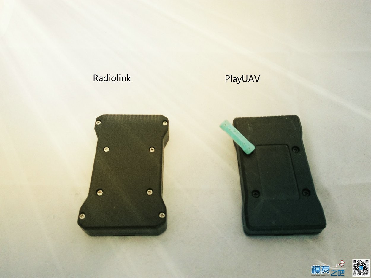 Pixhawk外观和控板比较 RadioLink VS PlayUAV 电池,航拍,四轴,GPS,payne 作者:payne.pan 5431 