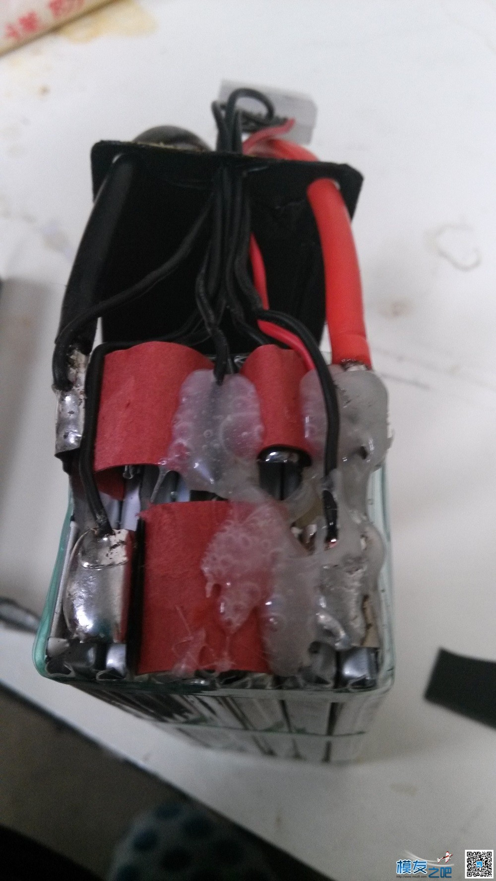 电池分体：土豪到屌丝的蜕变 电池,四轴,穿衣服,没办法,啊！ 作者:小冰 9265 
