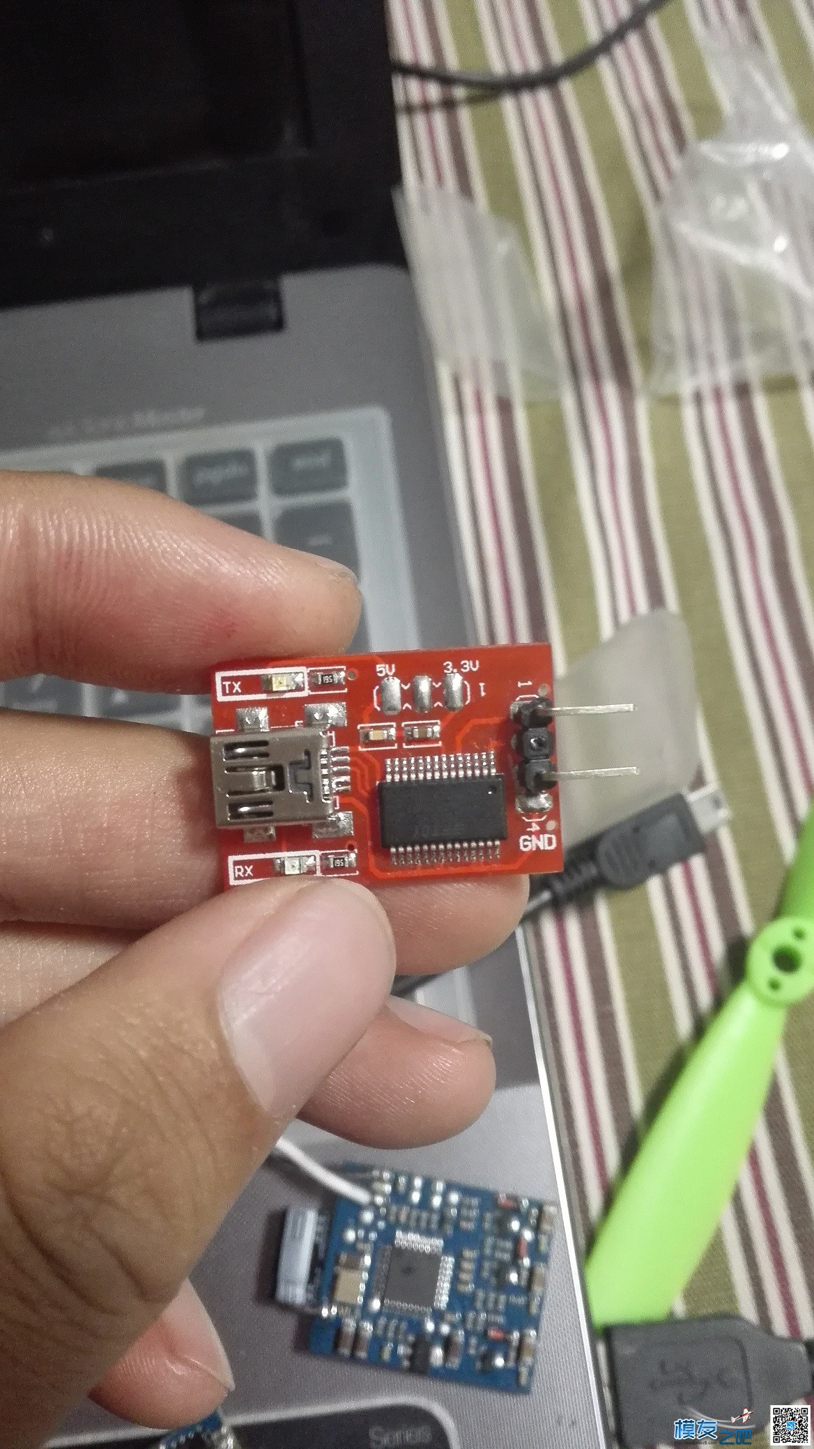 蜻蜓20a刷 电调,固件,PCB 作者:pdwdwdw 2102 