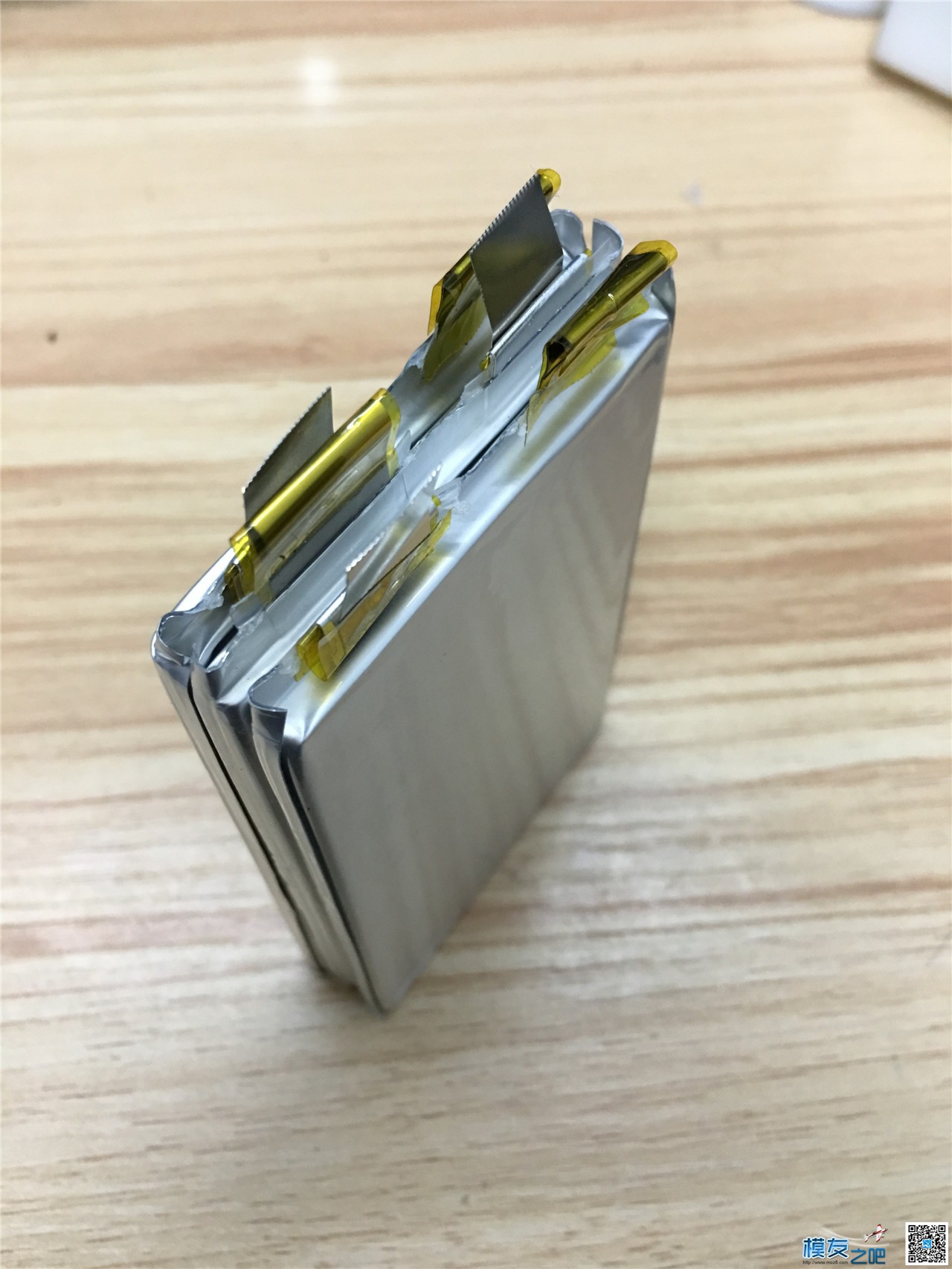 DIY  3S 3000MAH 20C 电池组 附测试图组 15A放电测试 电池,电机,DIY 作者:xiaowang2183 734 