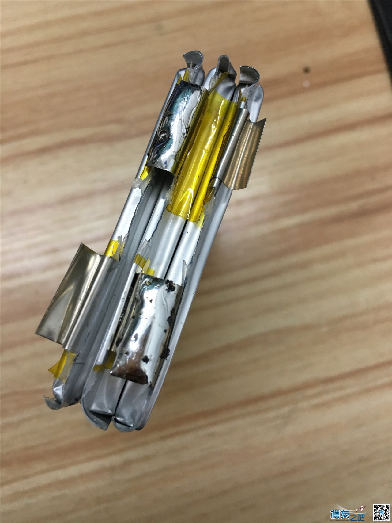 DIY  3S 3000MAH 20C 电池组 附测试图组 15A放电测试 电池,电机,DIY 作者:xiaowang2183 6832 