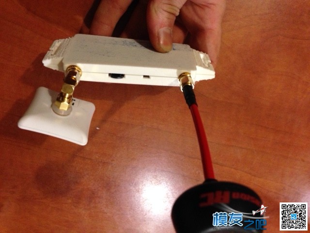 这双接收3d打印外壳不错，发来大家学学 3d打印,打印机,显示器,壳子 作者:pdwdwdw 7470 