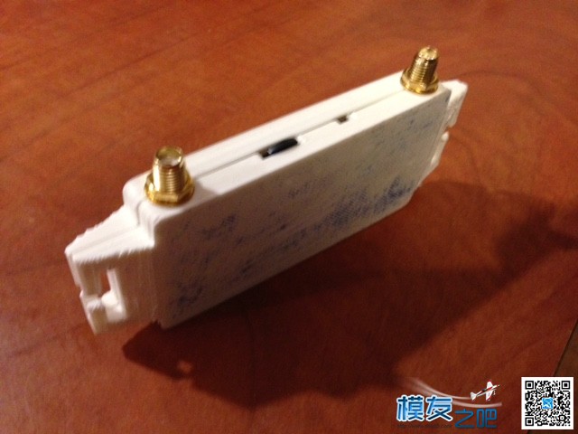 这双接收3d打印外壳不错，发来大家学学 3d打印,打印机,显示器,壳子 作者:pdwdwdw 5622 