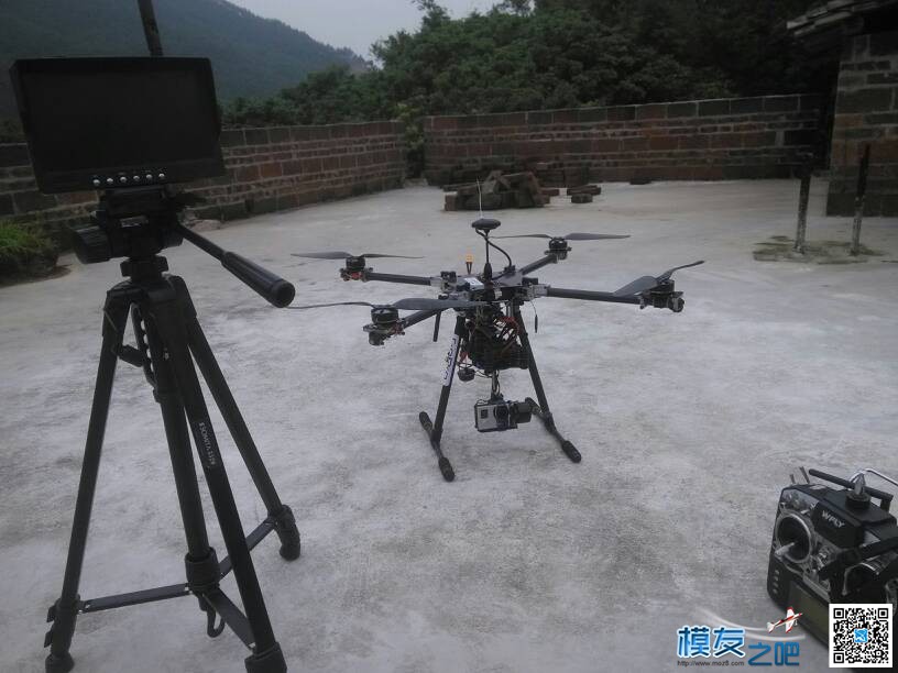 四轴烟花爆竹迎新年 四轴 作者:柳暗花明 9520 
