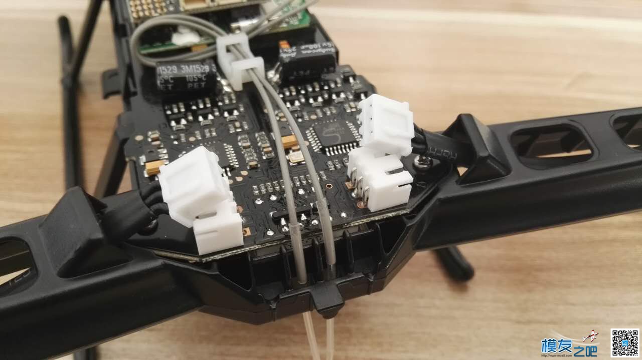 【拆机】龙云250之大卸八块(6楼更新上树炸鸡图） 穿越机,遥控器,dji 作者:轻骑兵 230 