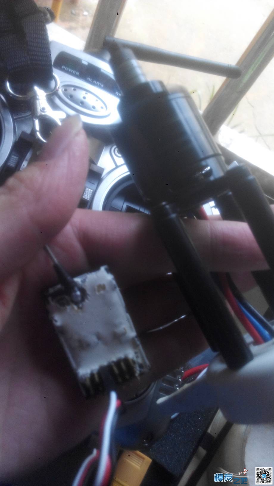 给接收机换天线 天线,舵机,飞控,接收机,对频 作者:24k纯帅 1232 