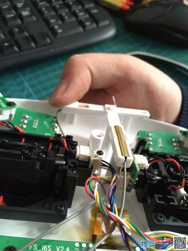 富斯i6s到手改油门 富斯,福斯i6sbus设置,福斯i6s怎么样 作者:一点痕迹 5372 