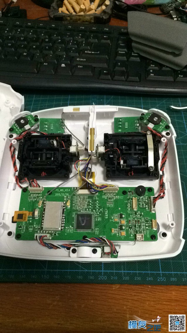 富斯i6s到手改油门 富斯,福斯i6sbus设置,福斯i6s怎么样 作者:一点痕迹 2556 
