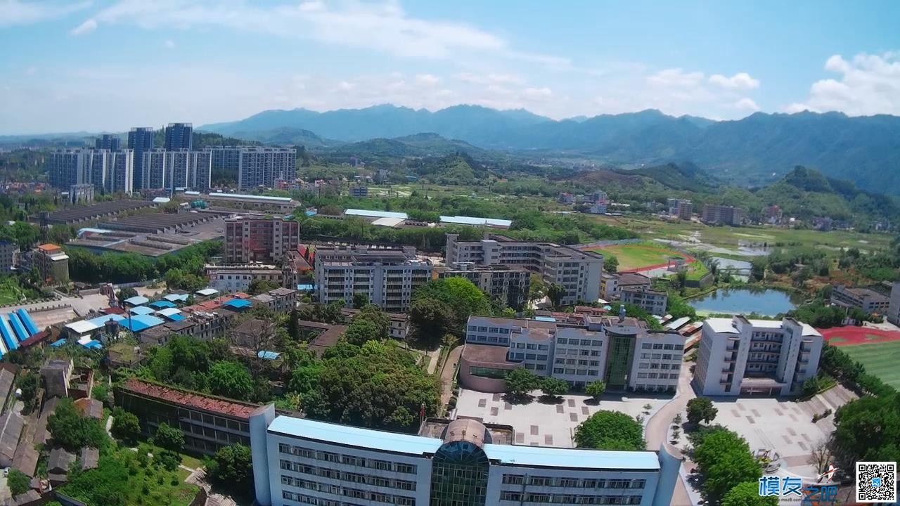 航拍我的学校 学校 作者:浅、微浪 2506 