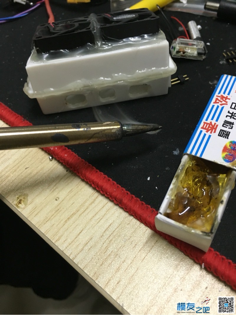我也动手做个焊料排烟装置  作者:王总 3349 