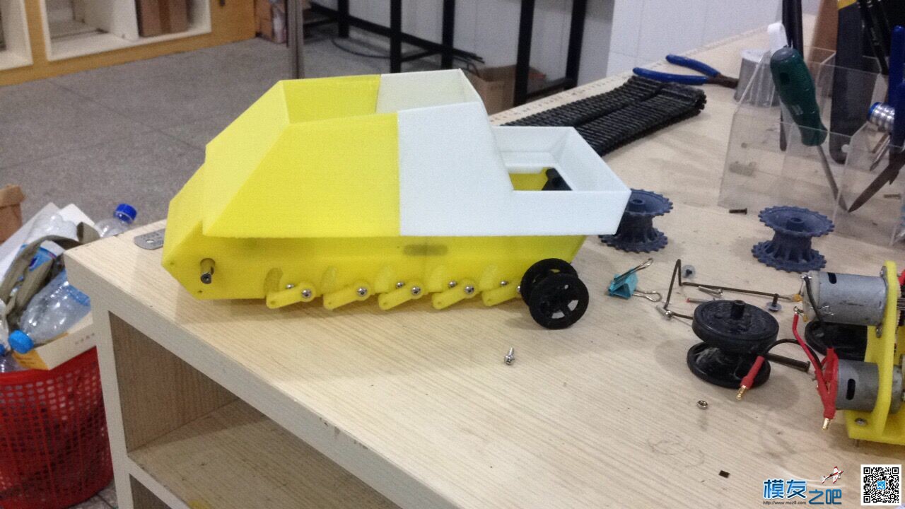 3D打印双流波箱，顺便也打印了个履带车，挺好玩的，哈哈 双流 作者:刘机师 4872 