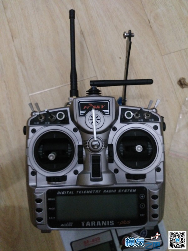 WOLFBOX UHF 1W 433开箱初步体验 天线,开源,FPV,华科尔,接收机 作者:神经病 3500 