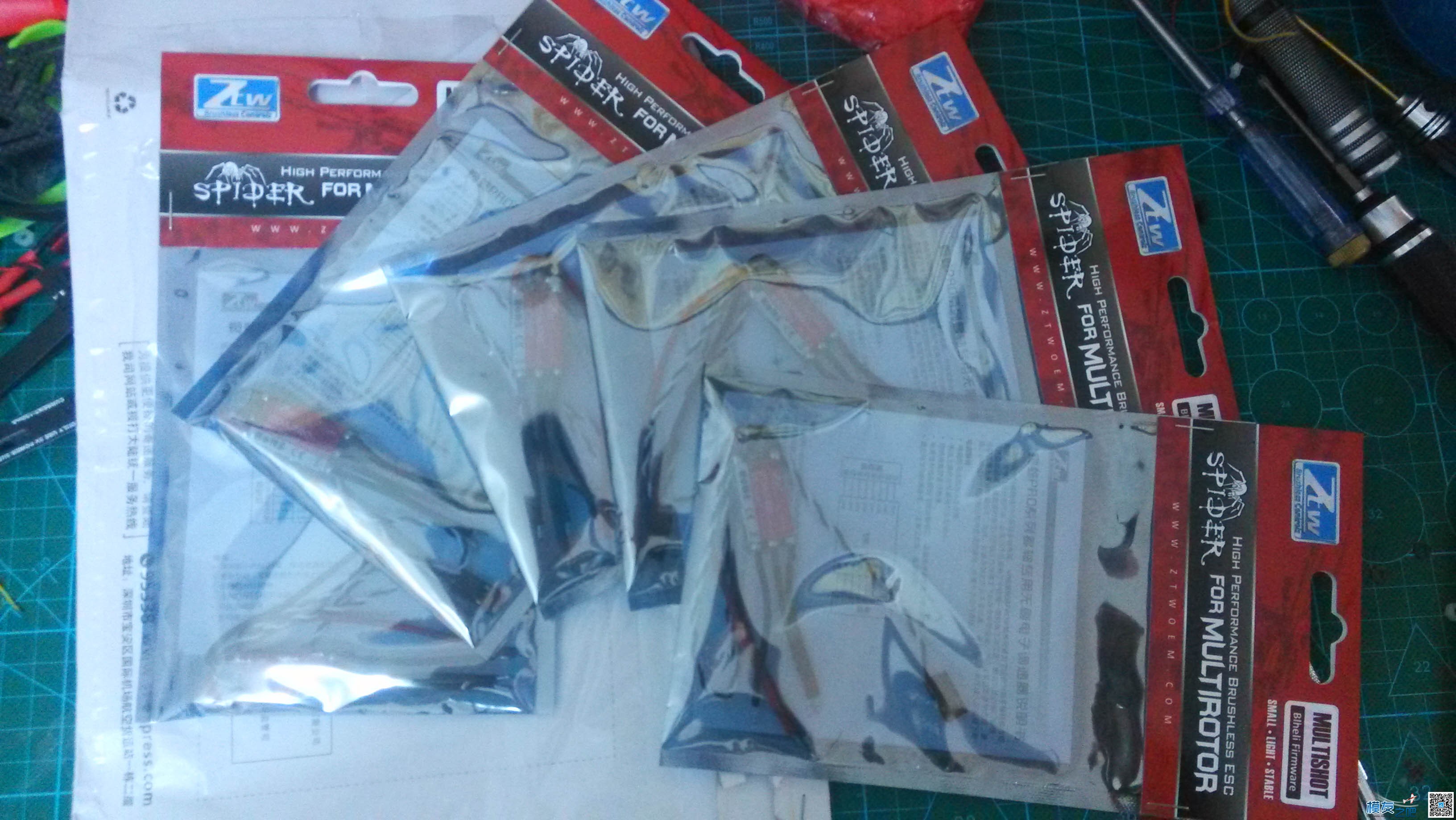 中特威新品 20A OPTO 2-6S电调刷固件工具及装机贴 淘宝店,保修卡,购物车,天下,新品 作者:愤青老年 7825 