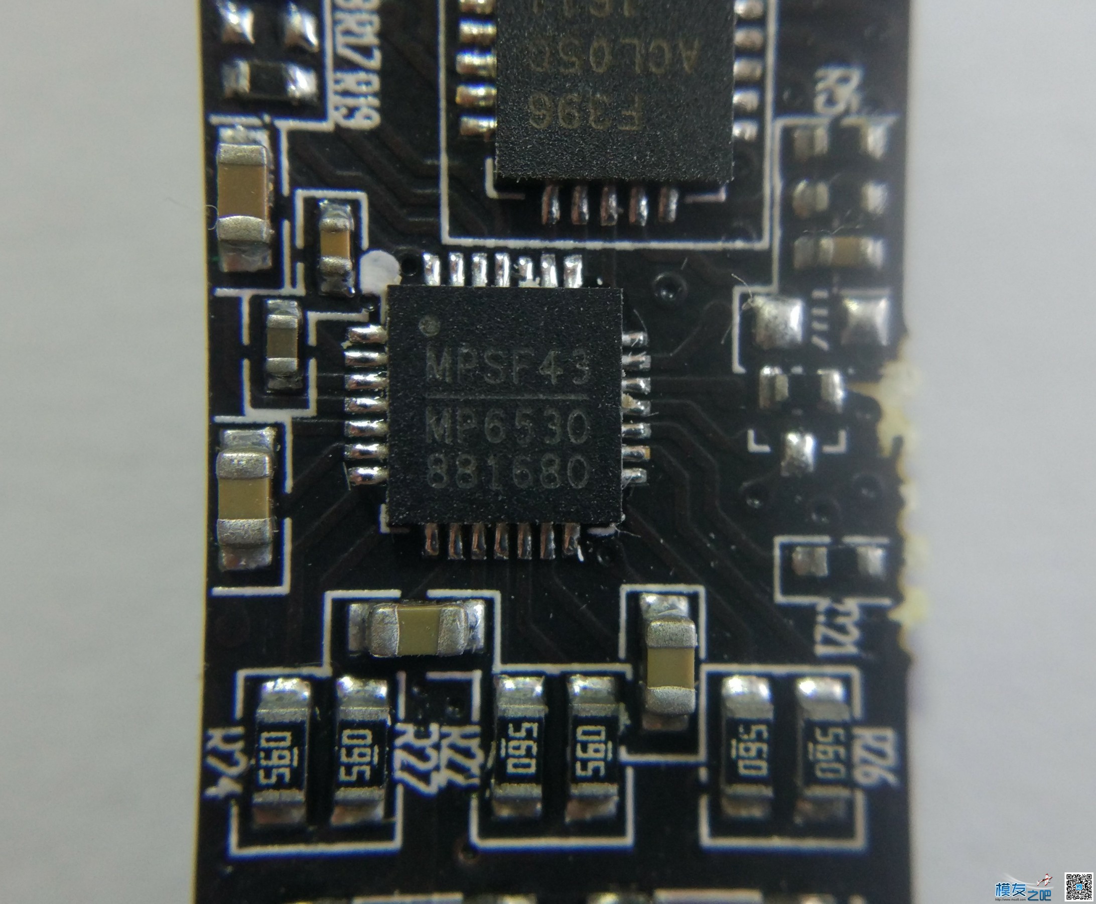 银燕lightning 20A穿越机电调首测（硬件篇） 穿越机,电调,电机,银燕,固件 作者:Myth 7808 