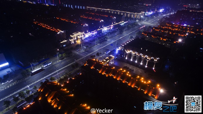 十一没出去玩儿 宅楼顶打飞机了 楼顶漏水,楼顶小院,出去玩儿,打飞机,十一 作者:yecker 8369 