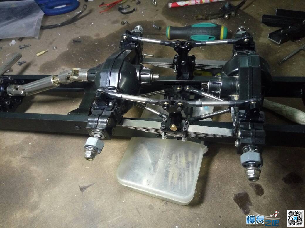 奔驰6x6泥头自卸车制作过程 持续更新中....... 奔驰6x6多少钱,奔驰乌尼莫克,g500奔驰,奔驰大g63 作者:模无止境 3903 