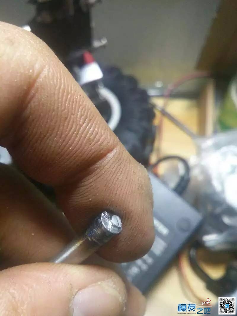 分动箱的前期准备 尖嘴钳子,我想要的,分动箱,减速的,别看我 作者:专业作死 3331 