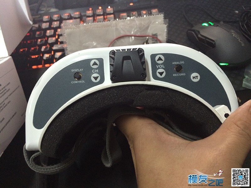 肥鲨 HD2 FPV眼镜 便宜出售 带双接收 求秒。 便宜,眼镜 作者:端木文 3325 