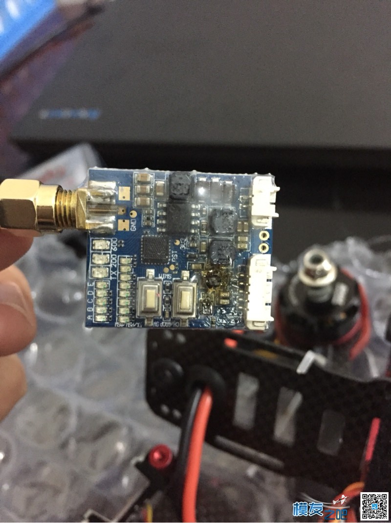 求助，新买的奥姆威600mw图传烧了！ 500mw图传距离,200mw图传距离,600mw图传距离,800mw图传距离,100mw图传 作者:光合作用 7049 