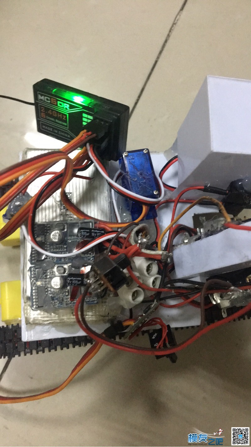 自制小比例挖掘机 有些东西,挖掘机,自制,新中,还有 作者:DIY-成都―唐 3341 