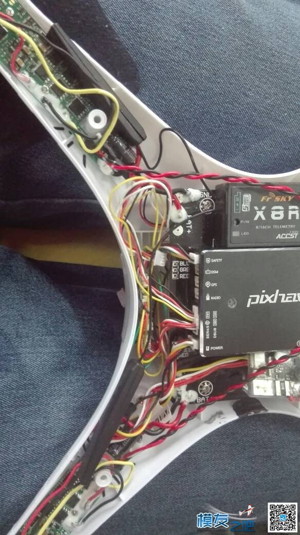 一只野生的精灵 pixhack v3 电池,飞控,电调,电机,dji 作者:飞行少年 2706 