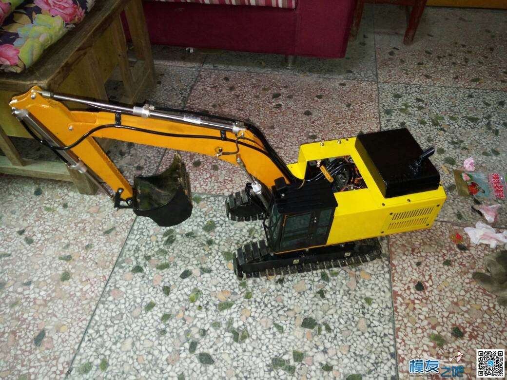 ＜参赛作品＞自制挖机 模型,电机,断断续续,心血来潮,齿轮加工 作者:湖南＜超车道＞ 3088 