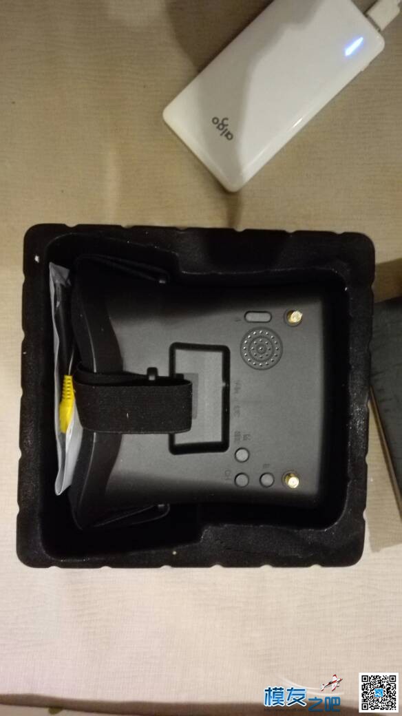 论坛团购230包邮 fpv眼镜开箱评测 FPV,fpv眼镜是什么,fpv眼镜推荐,低价fpv眼镜 作者:wjcoky 8275 