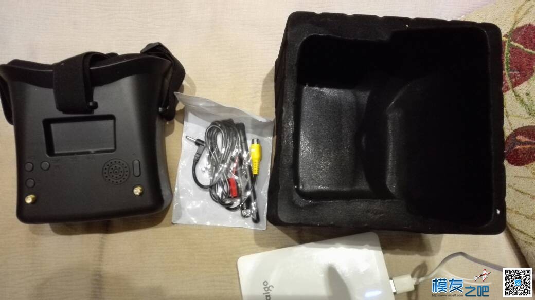 论坛团购230包邮 fpv眼镜开箱评测 FPV,fpv眼镜是什么,fpv眼镜推荐,低价fpv眼镜 作者:wjcoky 548 
