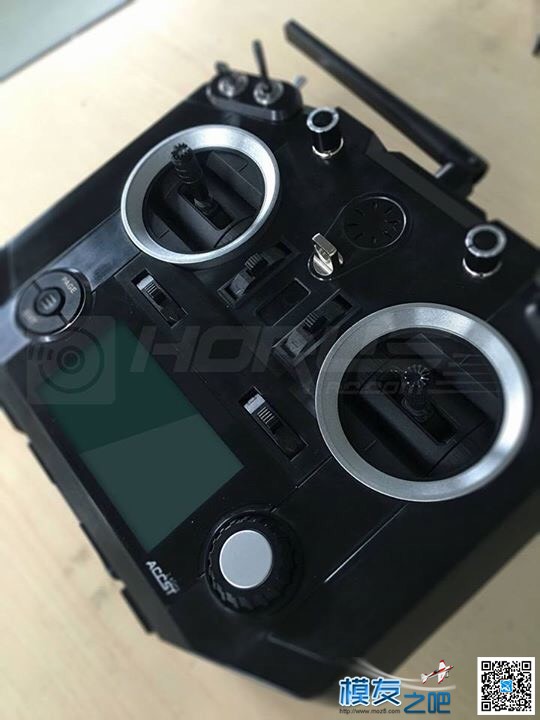 JYO最新消息！！Frsky 新控 X7即将到来，发图供大家提前鉴赏。 FPV,FRSKY 作者:JYO_FPV 3519 