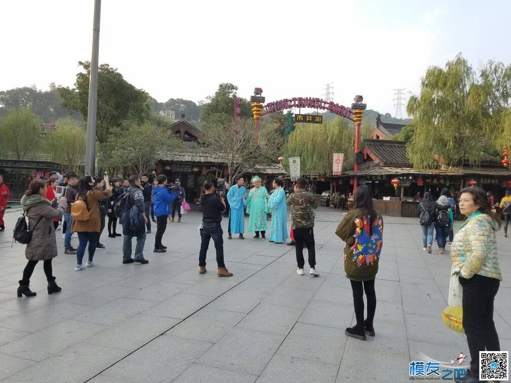 偶遇景区剧组航拍大家看图评论 航拍,演员请就位,剧组化妆师 作者:飞天狼 6635 