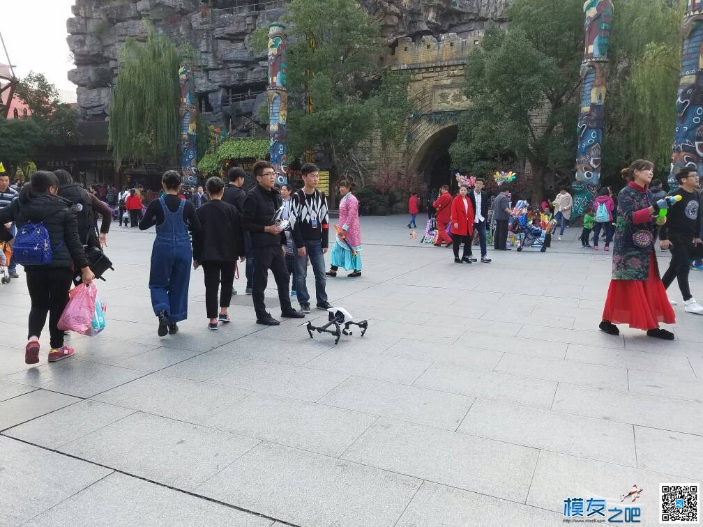 偶遇景区剧组航拍大家看图评论 航拍,演员请就位,剧组化妆师 作者:飞天狼 2465 