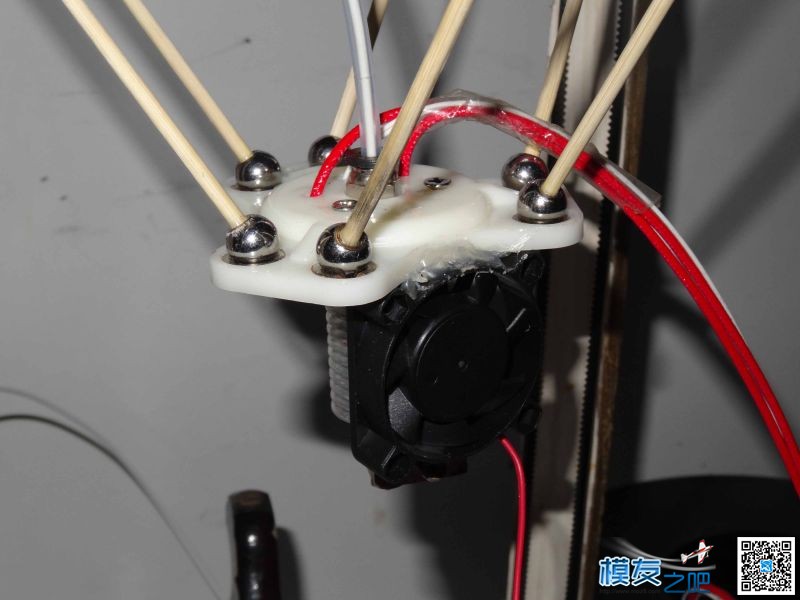 国外开源kossel --3D打印机 打印机,三角形,性价比,便宜,制作 作者:@芋头 3718 