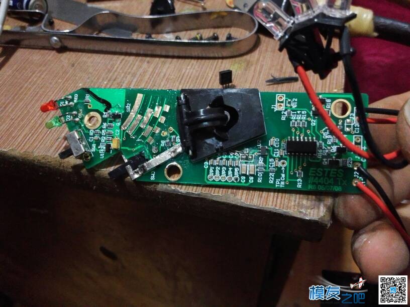拆了两个迷你小电直对不上频的 有懂的大神知道是什么问题吗 遥控器 作者:囿玩儿没完 1903 