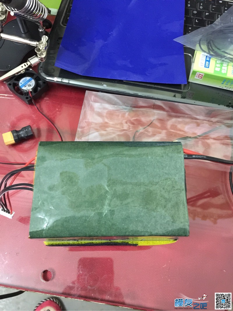 买了四块磷酸铁电池，自组电包 电池 作者:Mr-iuy 6801 