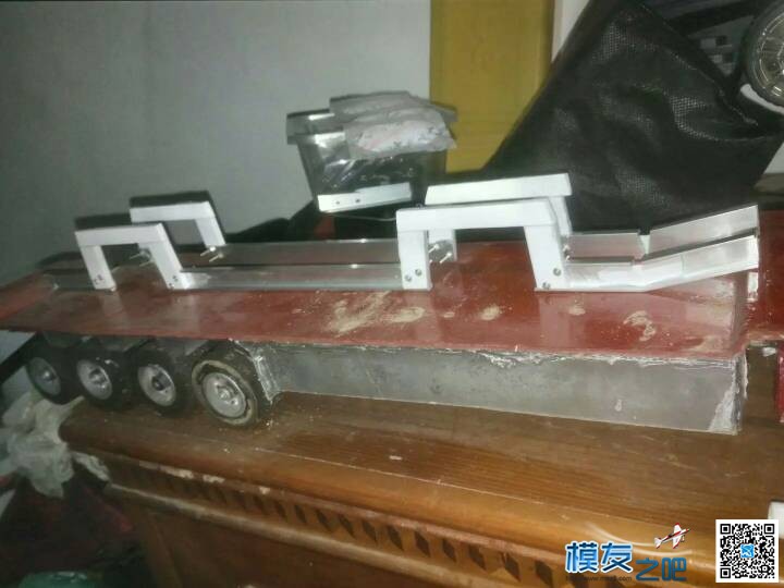 自制ZK6108HGB遥控公交模型  作者:祝乐乐 7029 