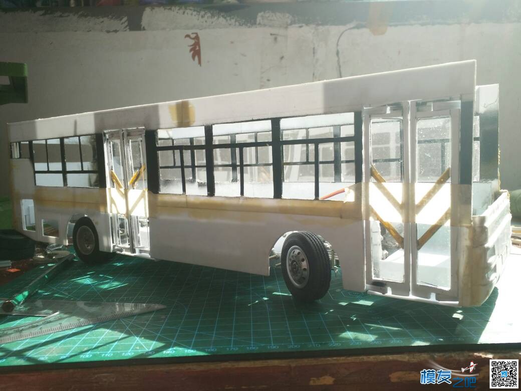 自制ZK6108HGB遥控公交模型  作者:祝乐乐 8868 