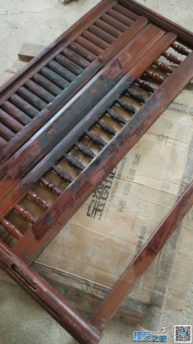 给小飞机电池充电  不慎→_→……  作者:金属风暴 7308 