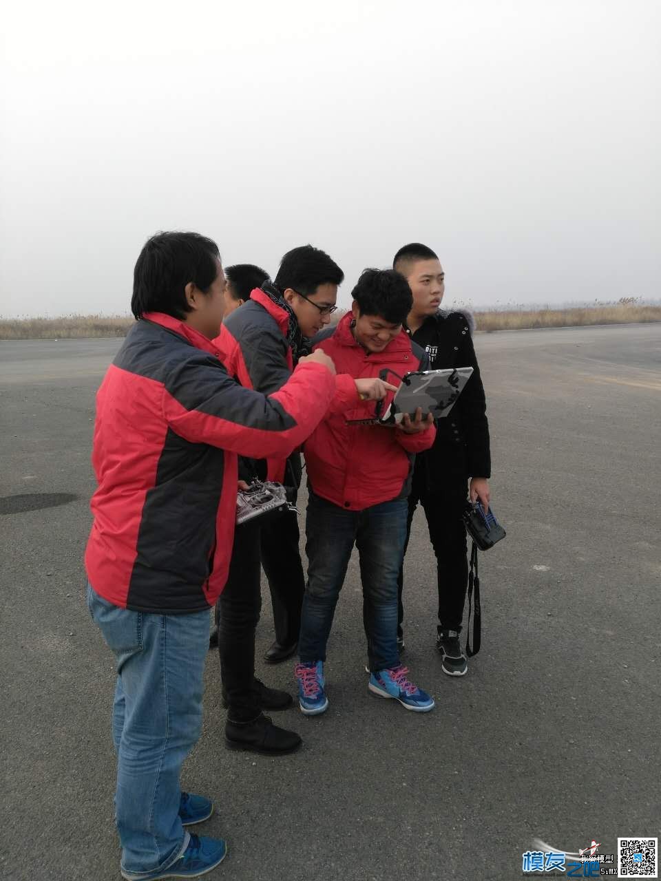(雷傲活动日)雷傲遥控模型俱乐部周六测试活动小记 恒龙遥控模型 作者:alden 8397 