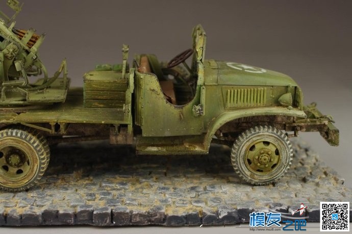 小号手GMC Bofors 40mm Gun 号手 作者:洋葱头 8434 