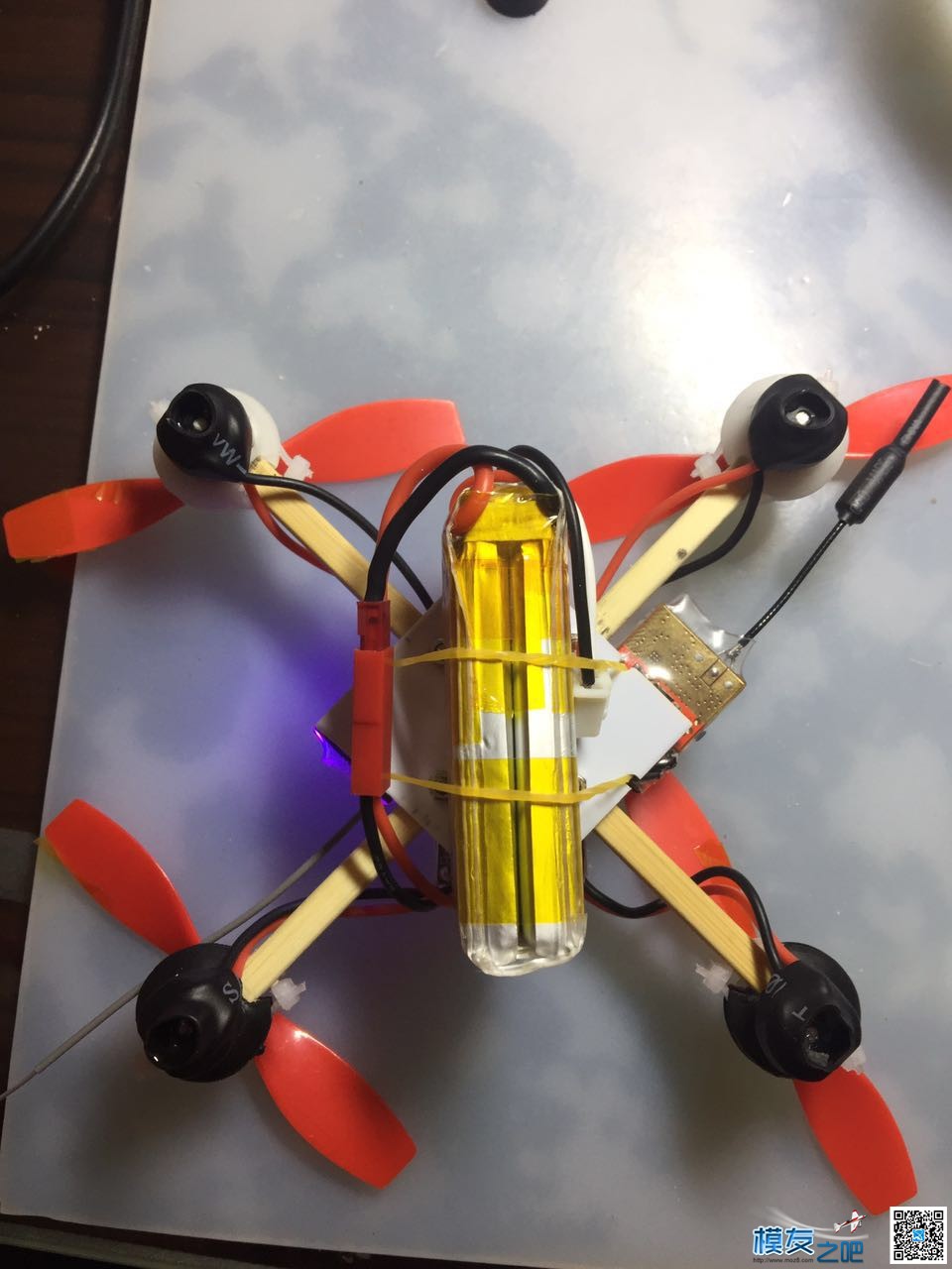第一次手工做机架+第一次MOZ8发帖——竹蜻蜓2.0 八毛钱,碳纤维,百度,竹蜻蜓,钕铁硼 作者:anuo 941 