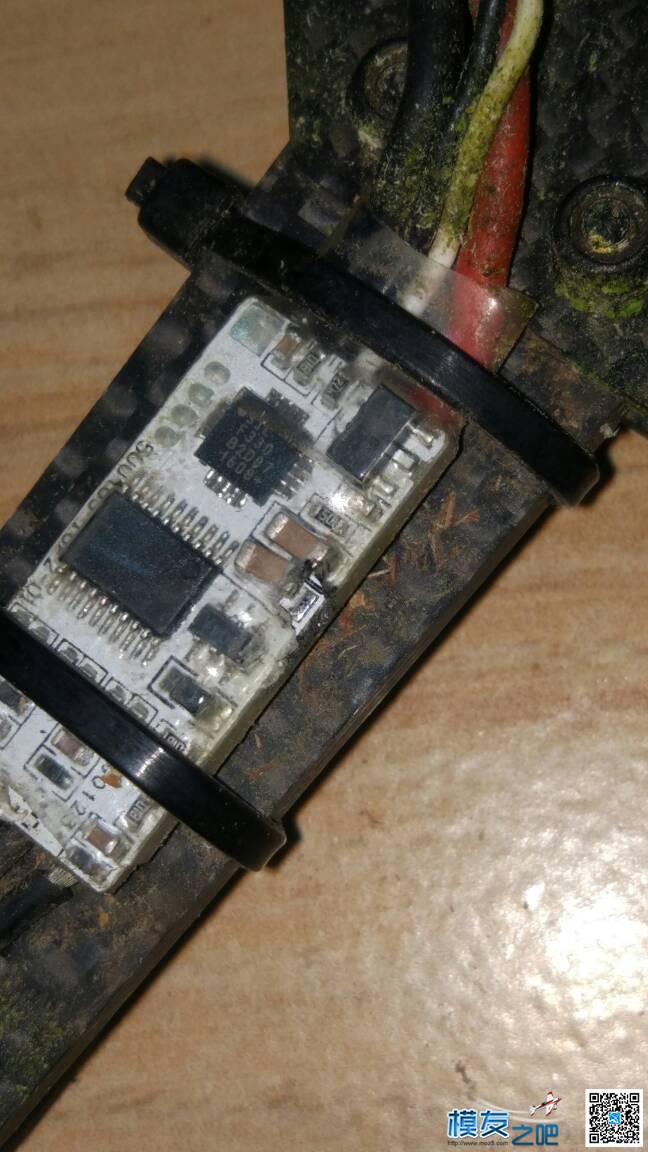 →_→  修电调 电调,电机,炸机,app,如何控制电调 作者:金属风暴 6424 