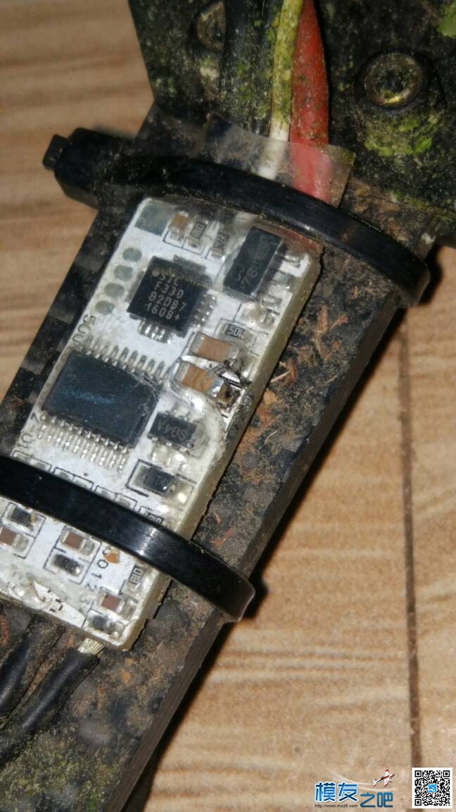 →_→  修电调 电调,电机,炸机,app,如何控制电调 作者:金属风暴 2980 