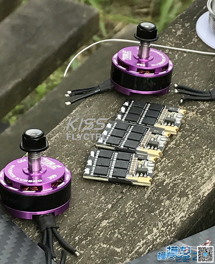 [组装展示] 作业著名大品牌KISS 飞控和电调国内首发 电池,飞控,电调,电机,FUTABA 作者:t1989 9211 