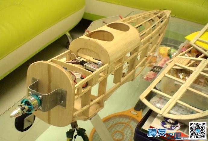 轻木双翼机DIY 电子设备,大肚子,接收机,老婆,测量 作者:大汉军魂 7176 