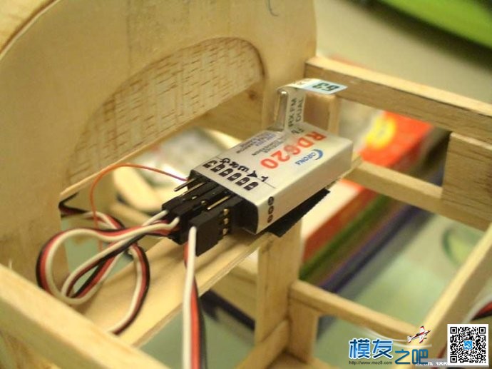 轻木双翼机DIY 电子设备,大肚子,接收机,老婆,测量 作者:大汉军魂 4447 
