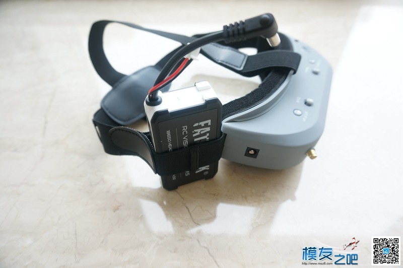 奥姆威V1二代视频眼镜开箱 淘宝,视频线,通用,亚洲,朋友 作者:buzz 9487 